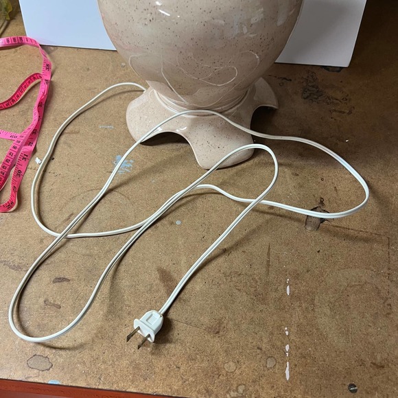 Antique GWTW Hurricane Parlor Lamp 24" MidCentury Nite Lite Gone W The Wind - Picture 8 of 12